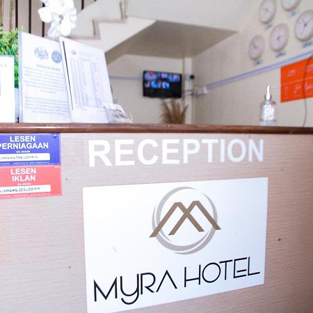 Myra Hotel Mersing Eksteriør bilde