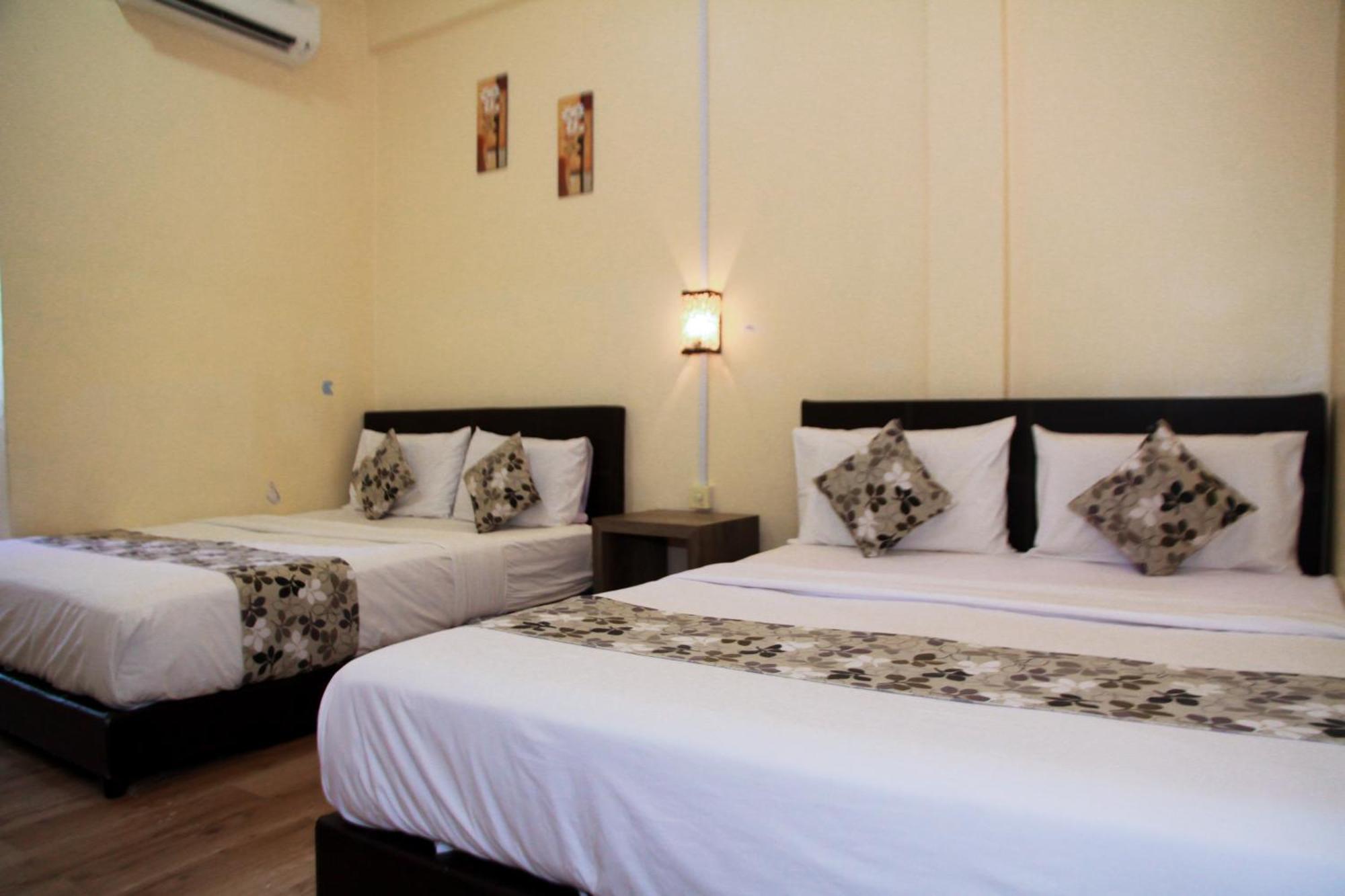 Myra Hotel Mersing Eksteriør bilde
