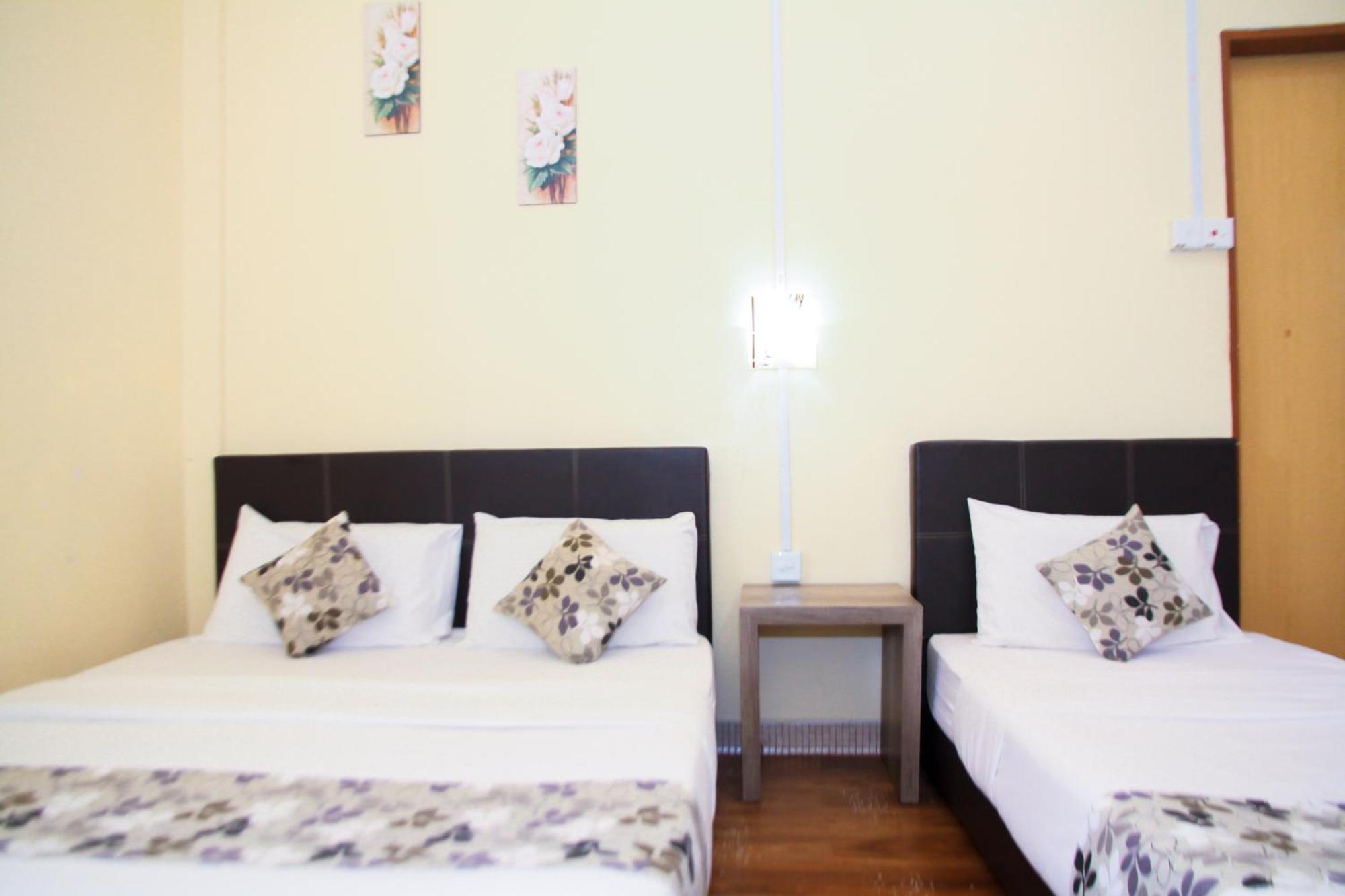 Myra Hotel Mersing Eksteriør bilde