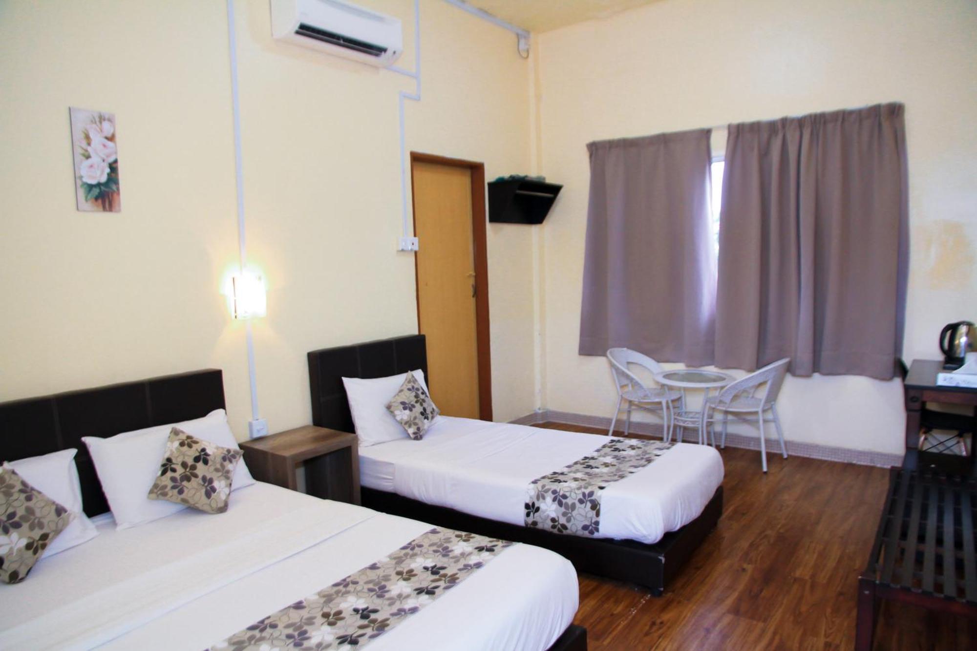Myra Hotel Mersing Eksteriør bilde