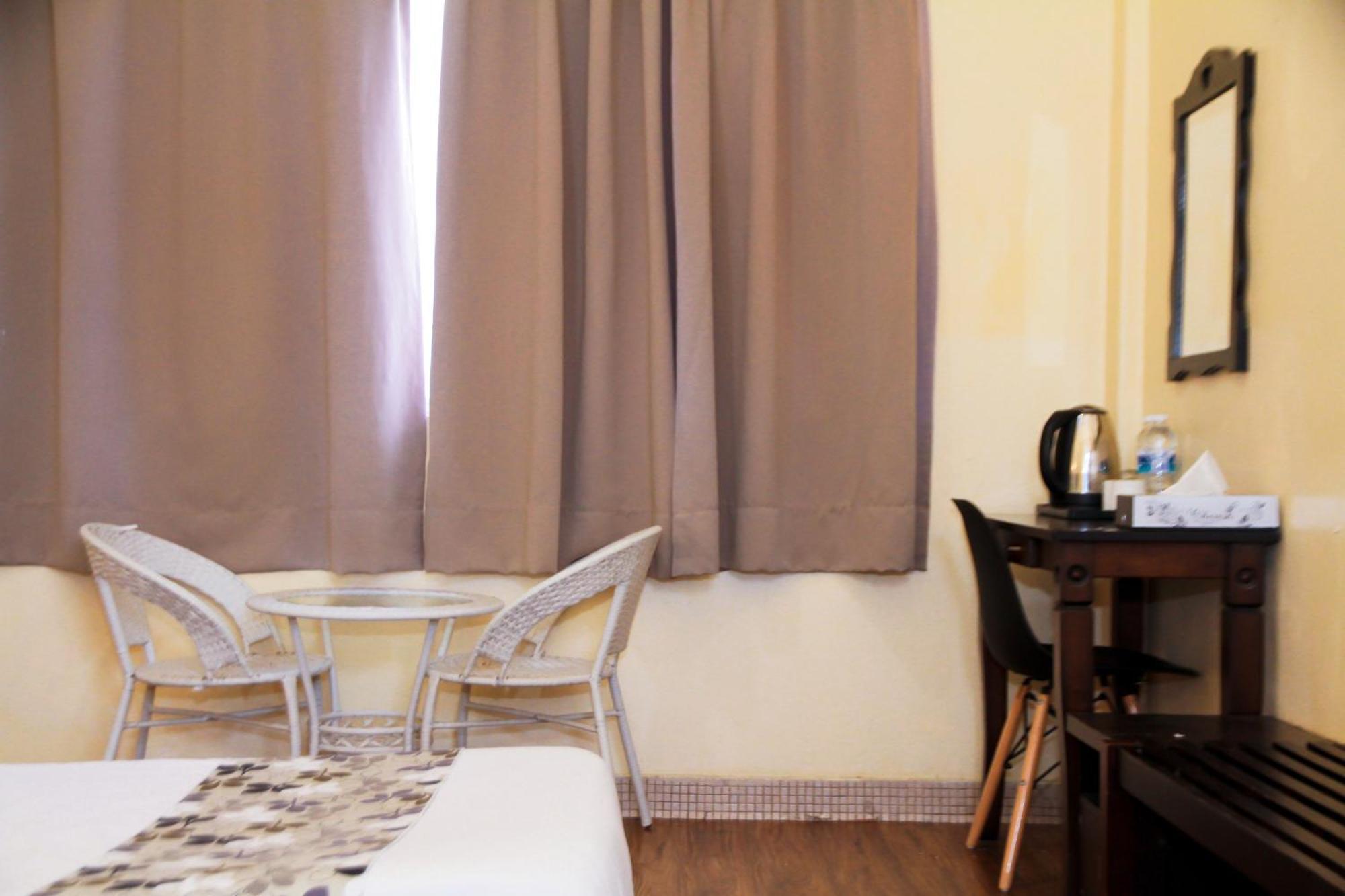Myra Hotel Mersing Eksteriør bilde