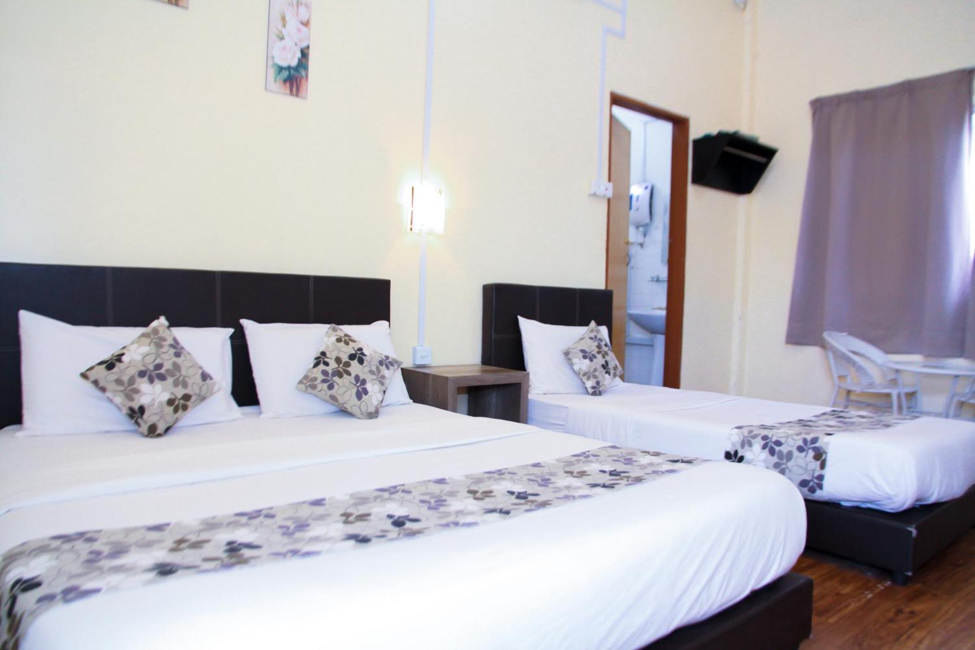 Myra Hotel Mersing Eksteriør bilde