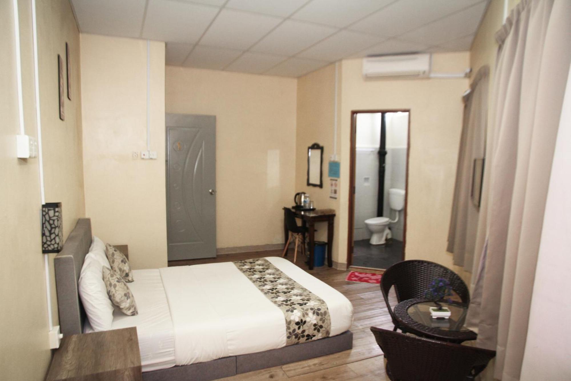 Myra Hotel Mersing Eksteriør bilde